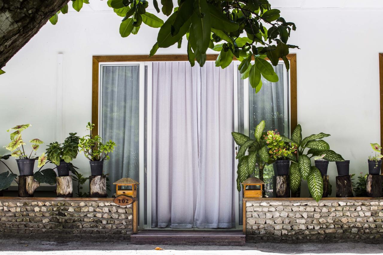 Dhigurah Retreat Beach Εξωτερικό φωτογραφία